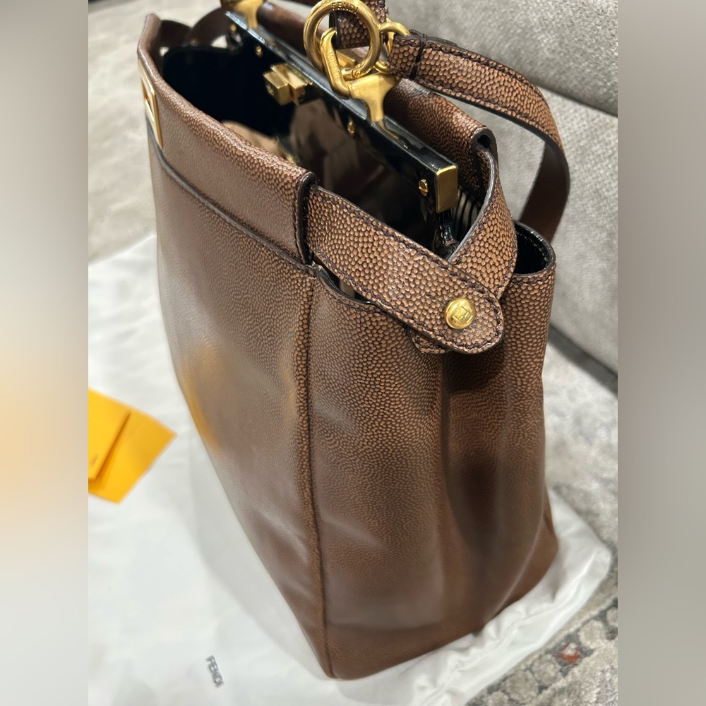 Fendi Peekaboo Bag - Picture 6 of 9